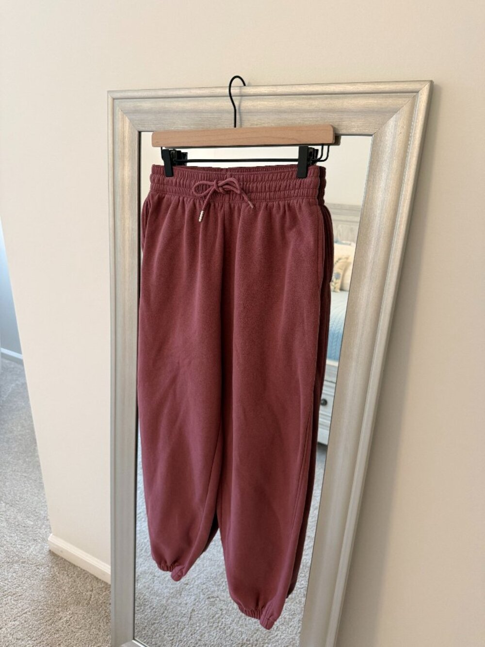 H&M Women's Antique Rose High Waisted Jogger Sweatpants Size S